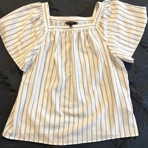 Banana Republic Lightweight Womens Top-Size M